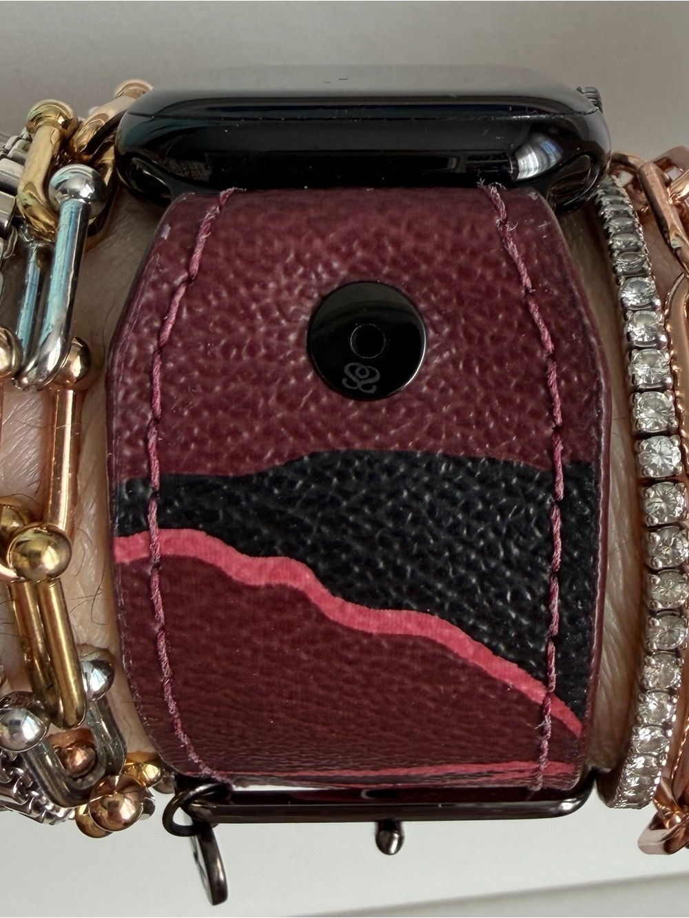 Burgundy Camo Spark*l Apple
watch band, size 2